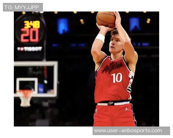 揭幕战客场挑战爵士莱昂纳德比尔博格丹均可参赛