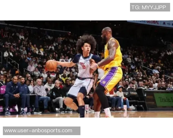 媒体人分析文班亚马与弗拉格的球技差异与未来成就潜力