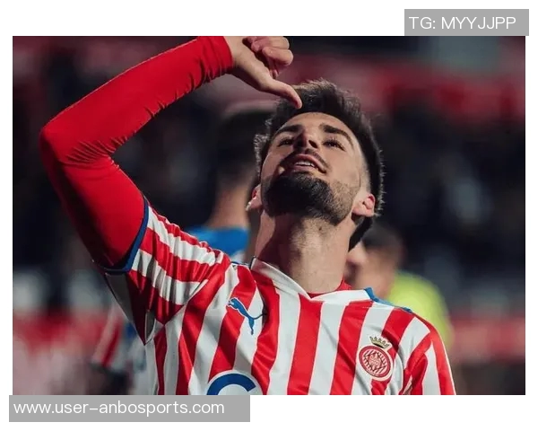 安东尼23场贡献8球7助力队内领衔贝蒂斯三线齐发力仅负皇马和马竞